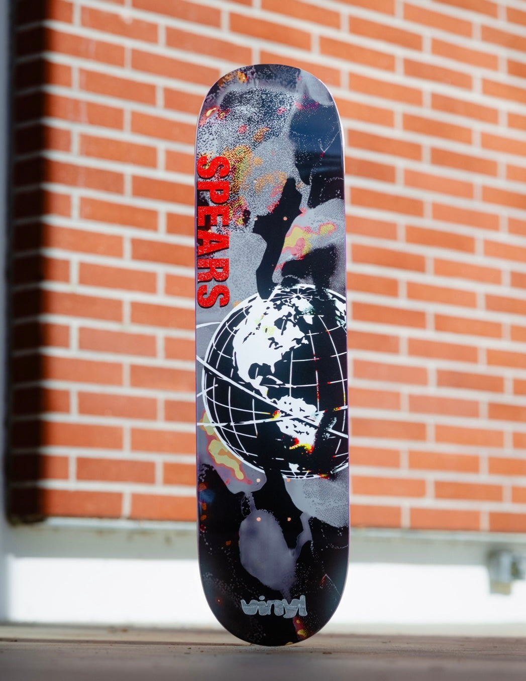VINYL SPEARS "GLOBE” DECK (8.25)